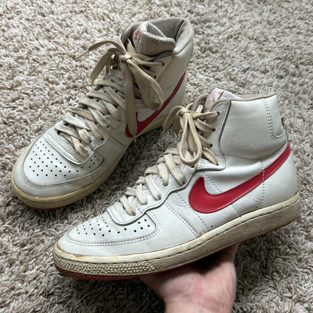Vintage 80’s Nike Legend White Red Leather Basketball Sneaker Shoe Mens Size 7.5